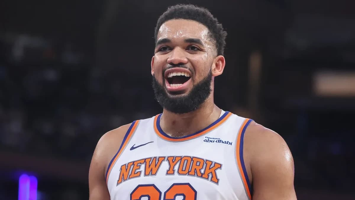 Knicks' Karl-Anthony Towns addresses player option after contract talks stall with New York