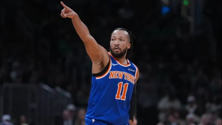 Knicks take largest haltime lead in NBA Playoff history vs. Hawks: Game 6 live score, updates, highl