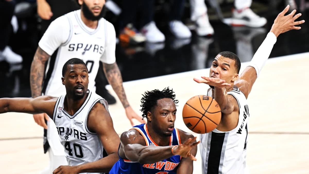 Knicks vs. Spurs Game 3 odds, prediction: NBA Finals pick as New York looks for dominant 3-0 series