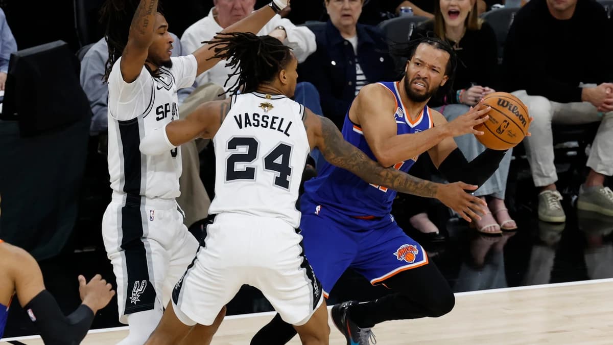 Knicks vs. Spurs Game 5 predictions, odds: Expert picks as New York tries to clinch title