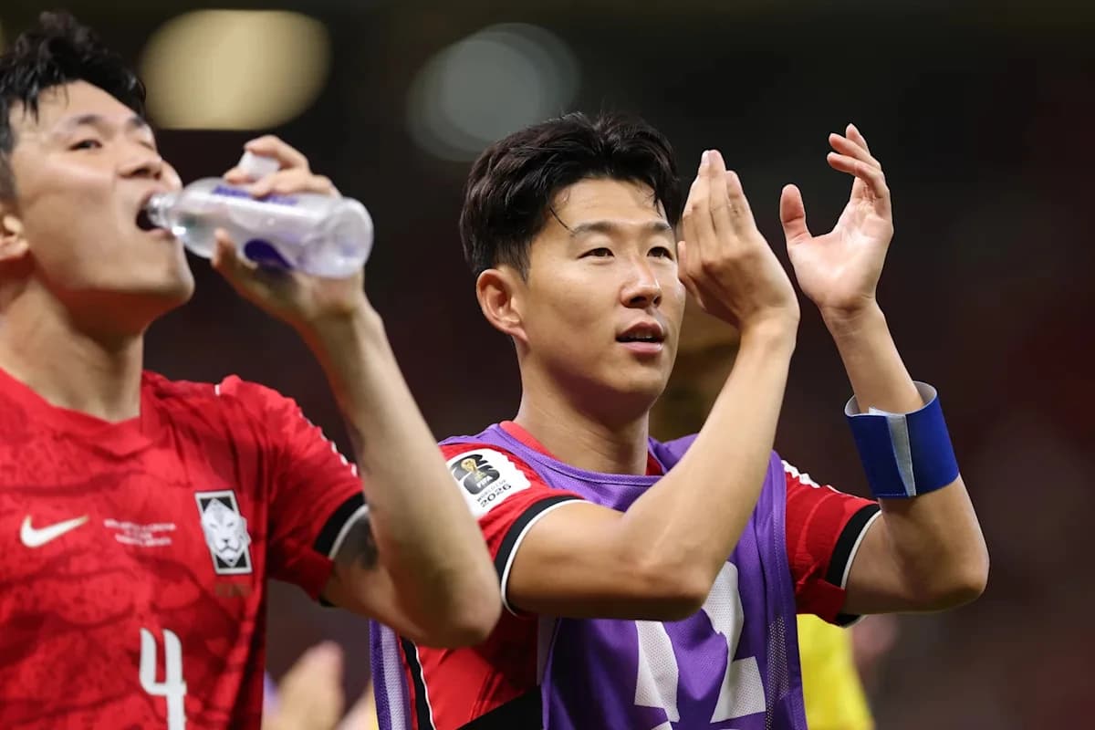 π₯ Korea labour, but beat Czechia and go level with Mexico! 2-1 comeback πͺ