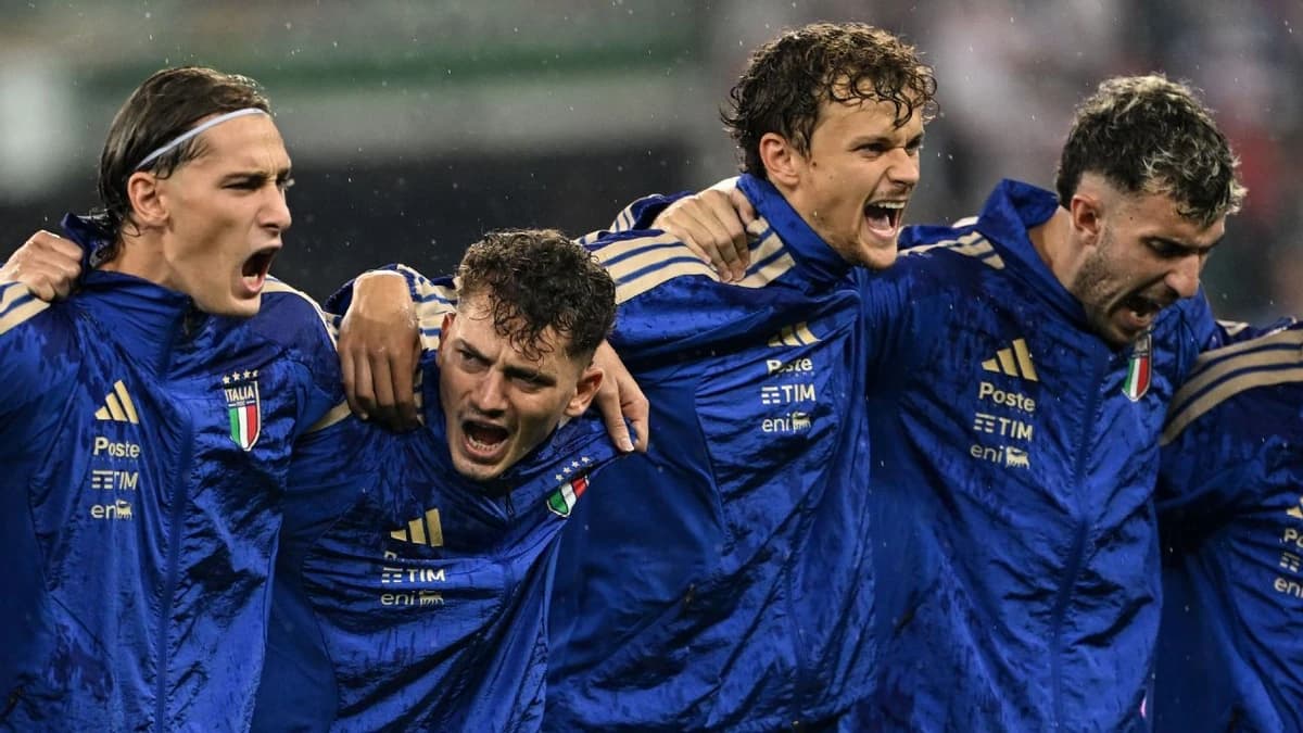 La famiglia: Esposito brothers make Italy history