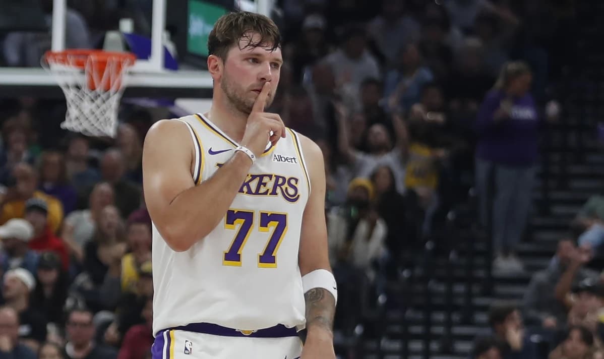 LA Lakers – Utah Jazz 132-123. Meci uriaș pentru Luka Doncic, cu 52 de puncte marcate