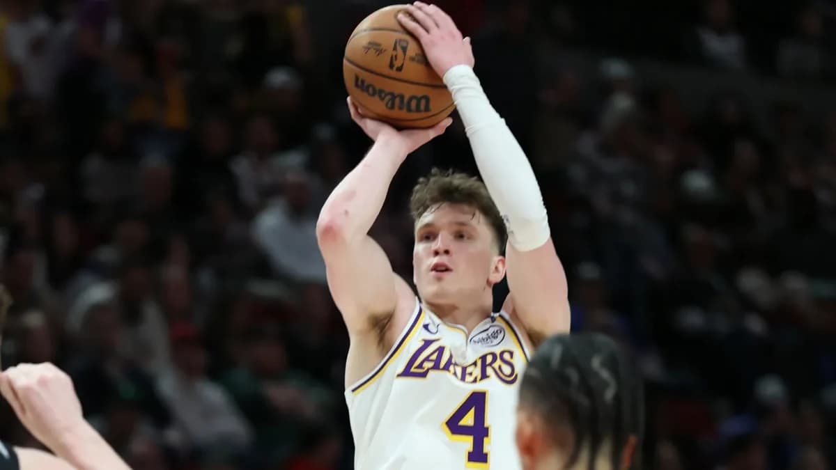 Lakers' Dalton Knecht gets bad trade update as Bucks deal for Jericho Sims faces major doubt