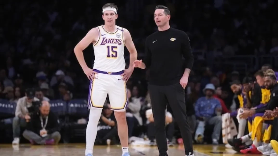 Lakers win without Luka Doncic as Clippers suffer another embarrassing offensive collapse