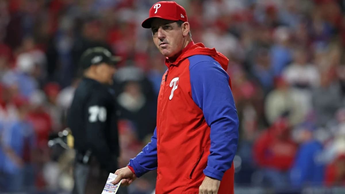 Last-place Phillies fire Thomson amid woeful start