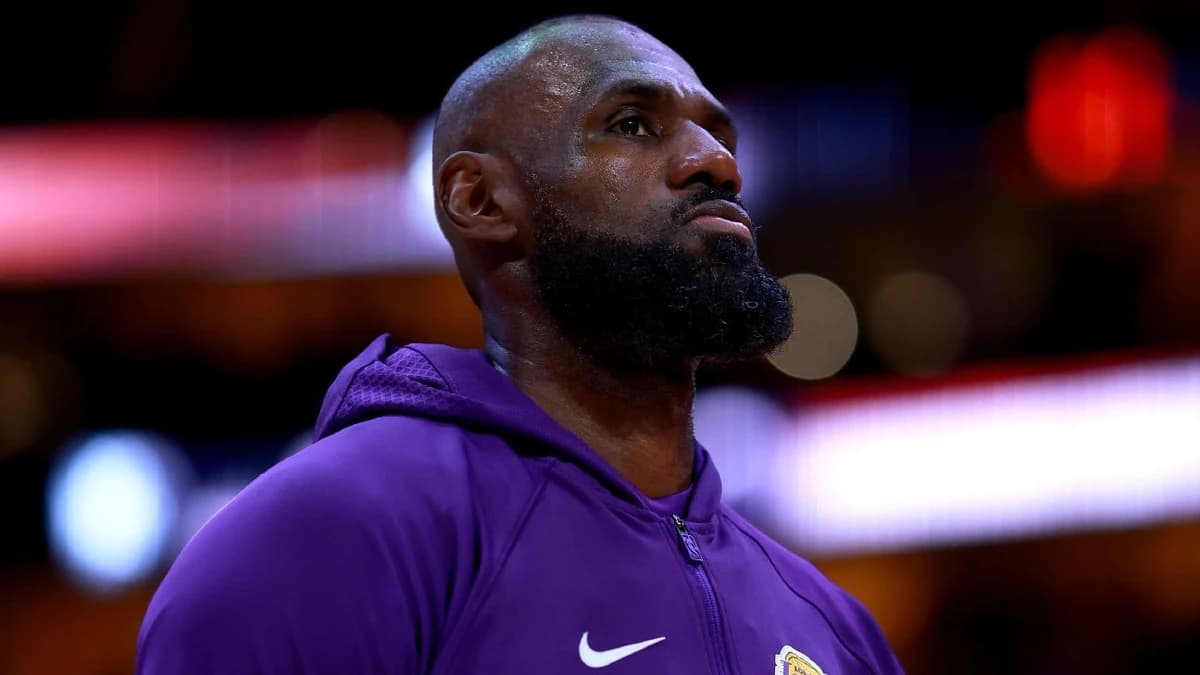 LeBron James launches YouTube golf venture with Cavs reunion