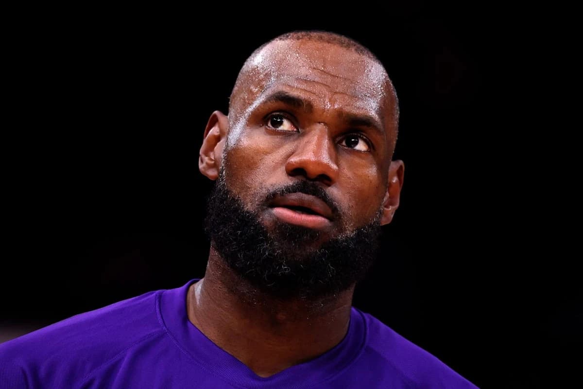 LeBron James’ signing with 76ers is official, per NBA