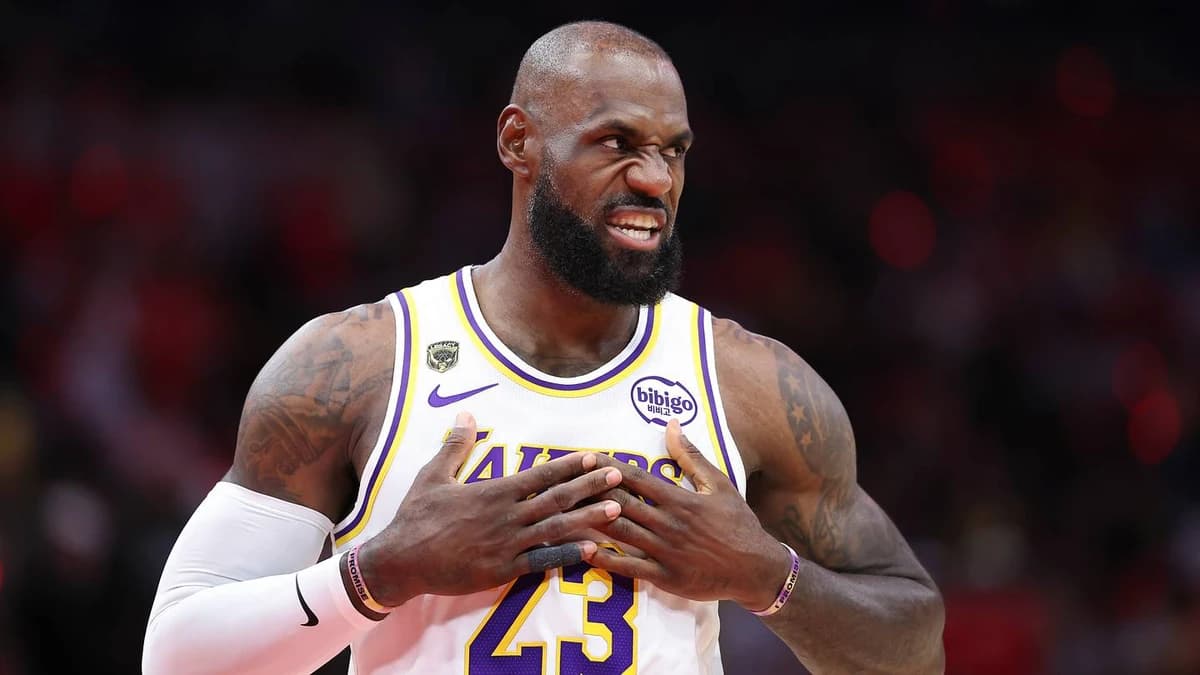 LeBron James’s Contract With 76ers Includes a Notable Trade Clause