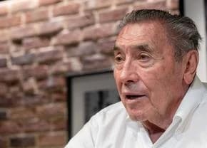 Legendarul Eddy Merckx, cucerit de Tadej Pogacar: „Cred că ne va depăși recordul de victorii în Turu