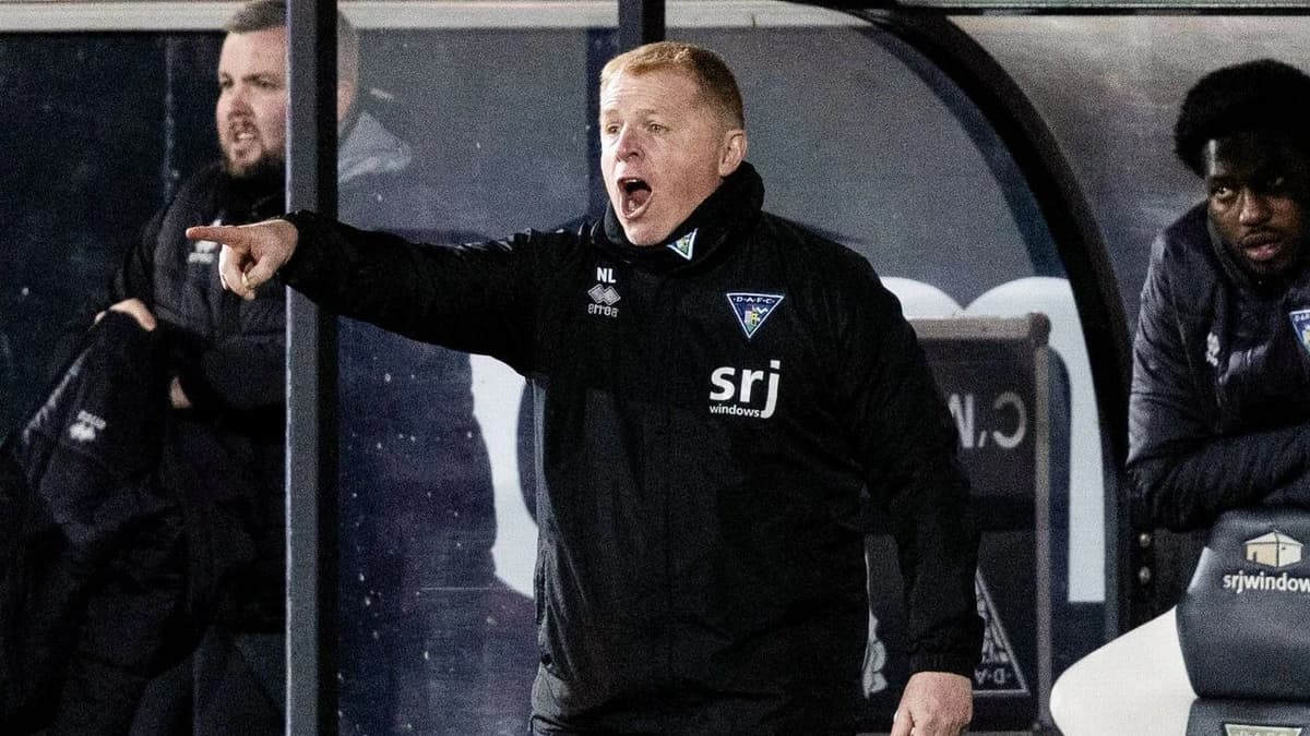 Lennon: Criticism of managers 'way over the top'