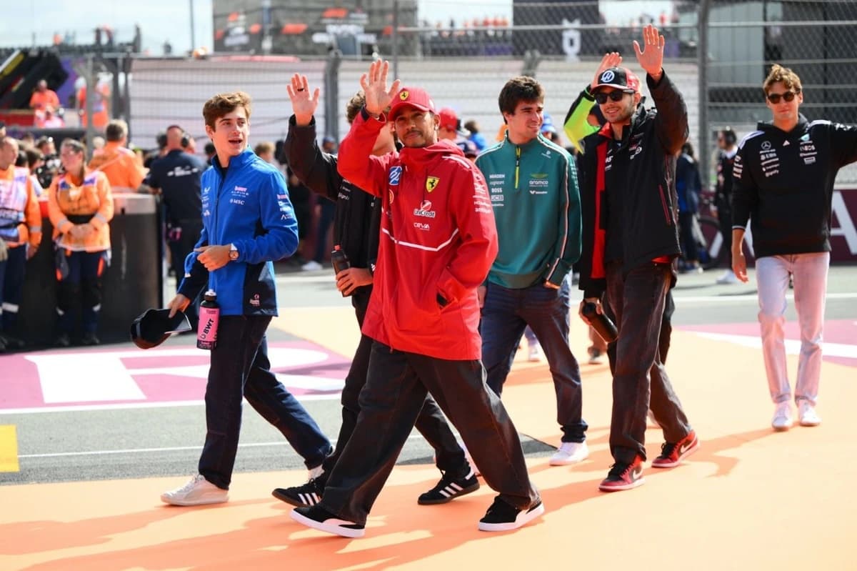 Lewis Hamilton and Franco Colapinto share “wholesome” moment after Miami GP contact: “Good sportsman