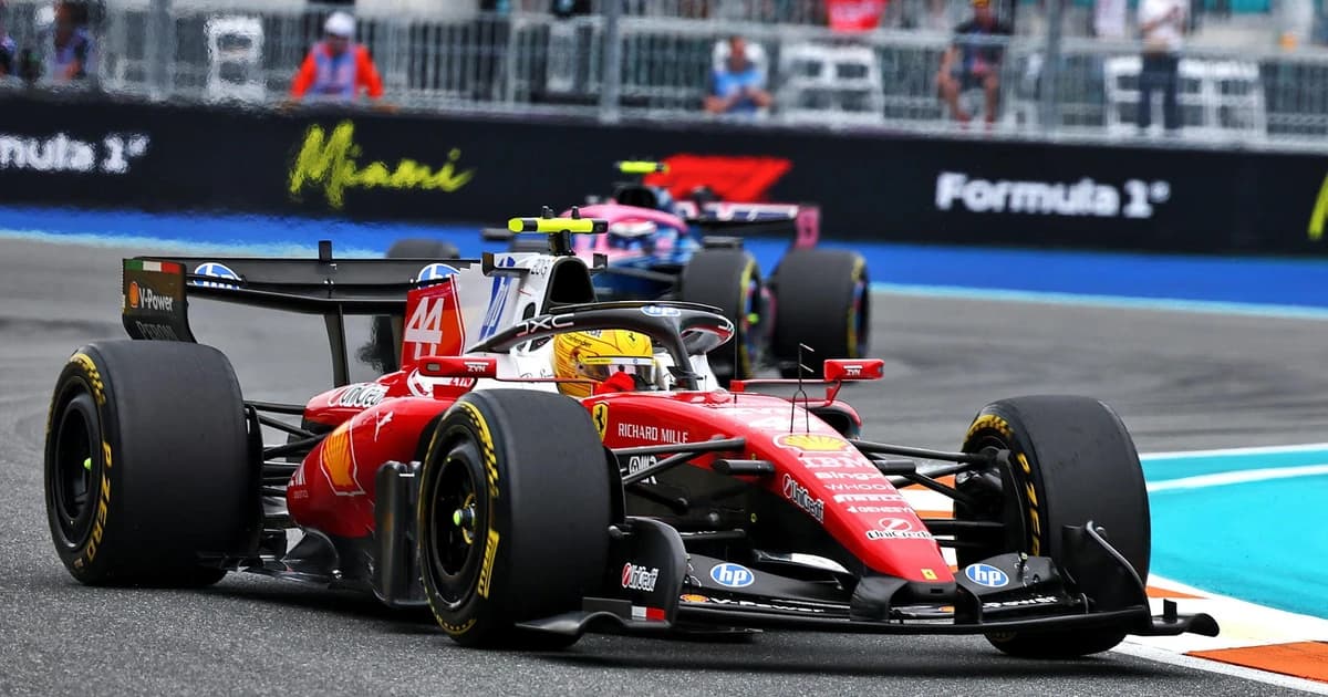 Lewis Hamilton describes major Ferrari damage as Max Verstappen in 'jungle' battle - RacingNews365 R