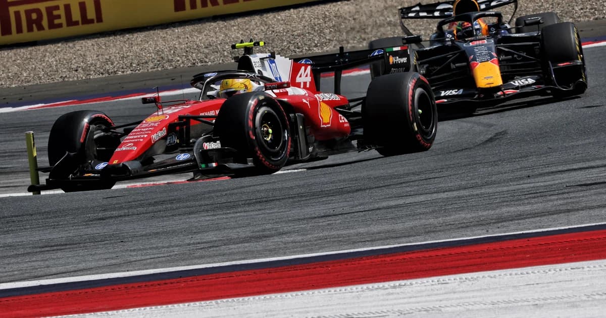Lewis Hamilton issues response to Max Verstappen as Toto Wolff defends Kimi Antonelli - RacingNews36