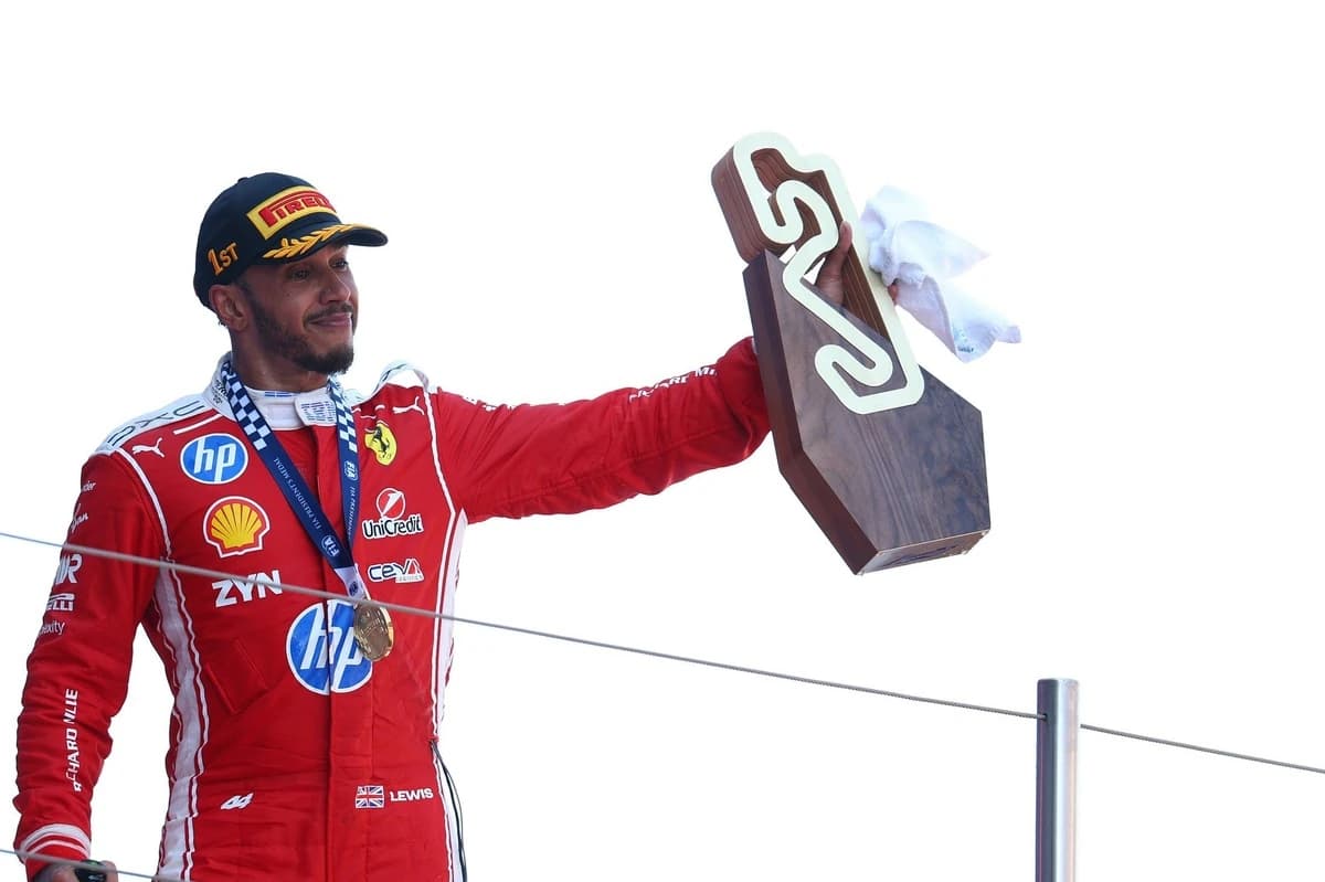 Lewis Hamilton la prima sa victorie pentru Ferrari în Catalonia