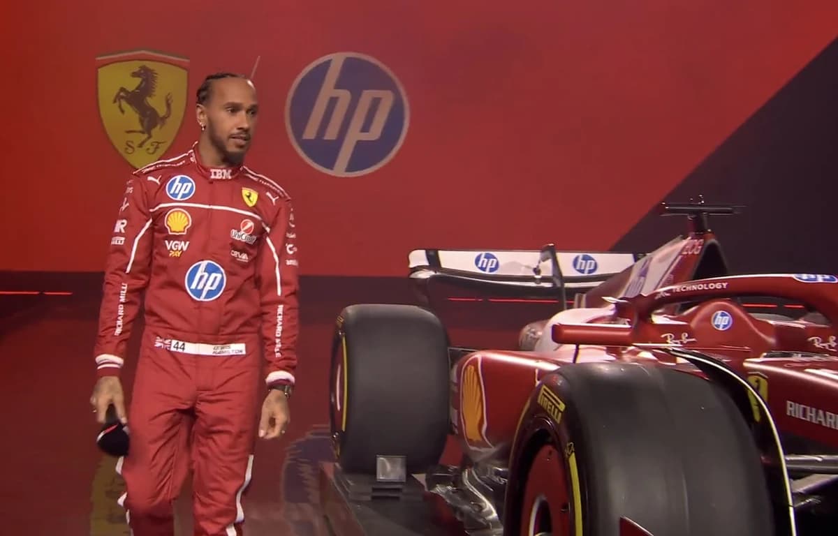 Lewis Hamilton nu renunță la lupta pentru titlu în Formula 1: „Nu s-a terminat” / ”Dacă aș intra în