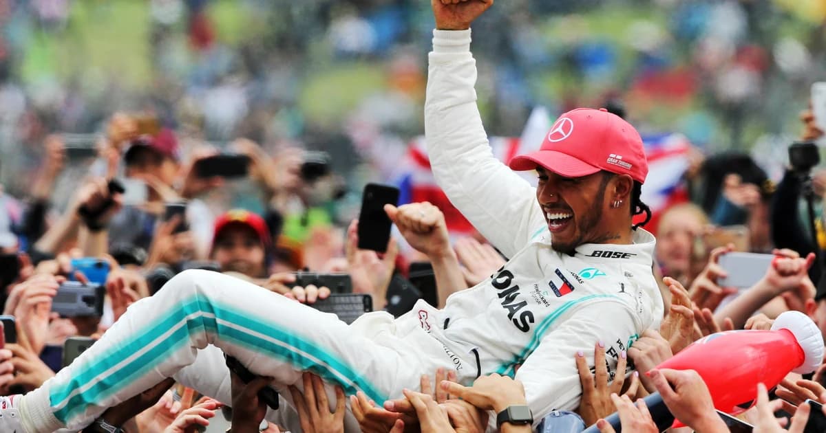Lewis Hamilton smashes British Grand Prix record by taking advantage of well-timed safety car