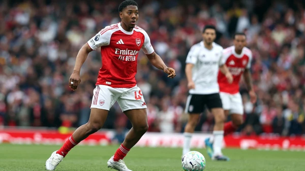 Lewis-Skelly: Arsenal have 'three finals' left
