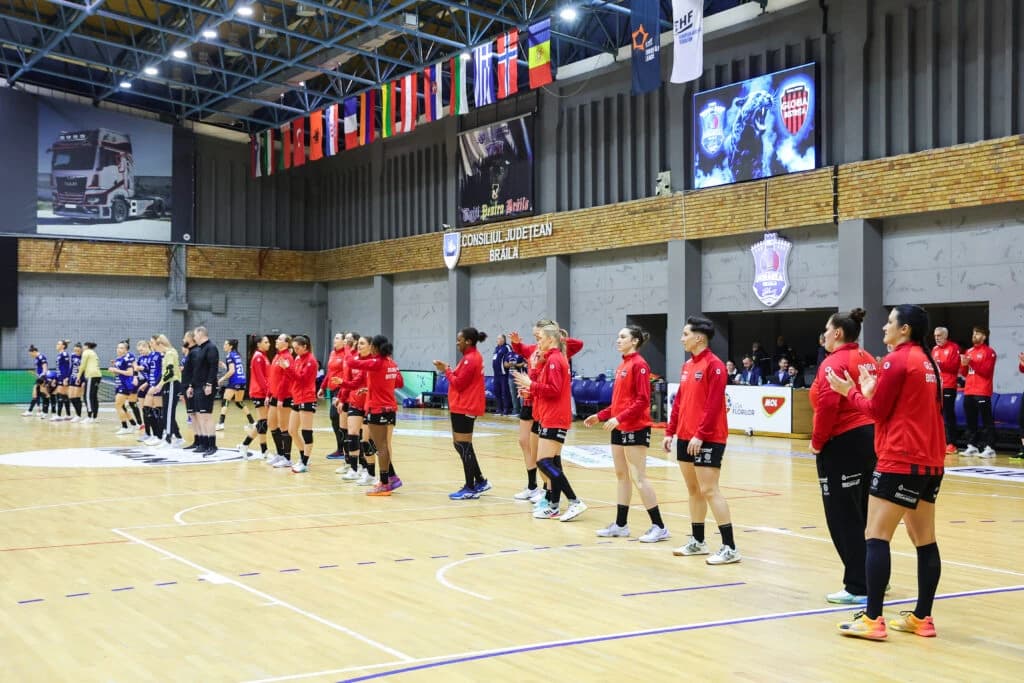 Liga Florilor la handbal feminin pornește la drum. Campioana Gloria Bistrița dă startul noului sezon