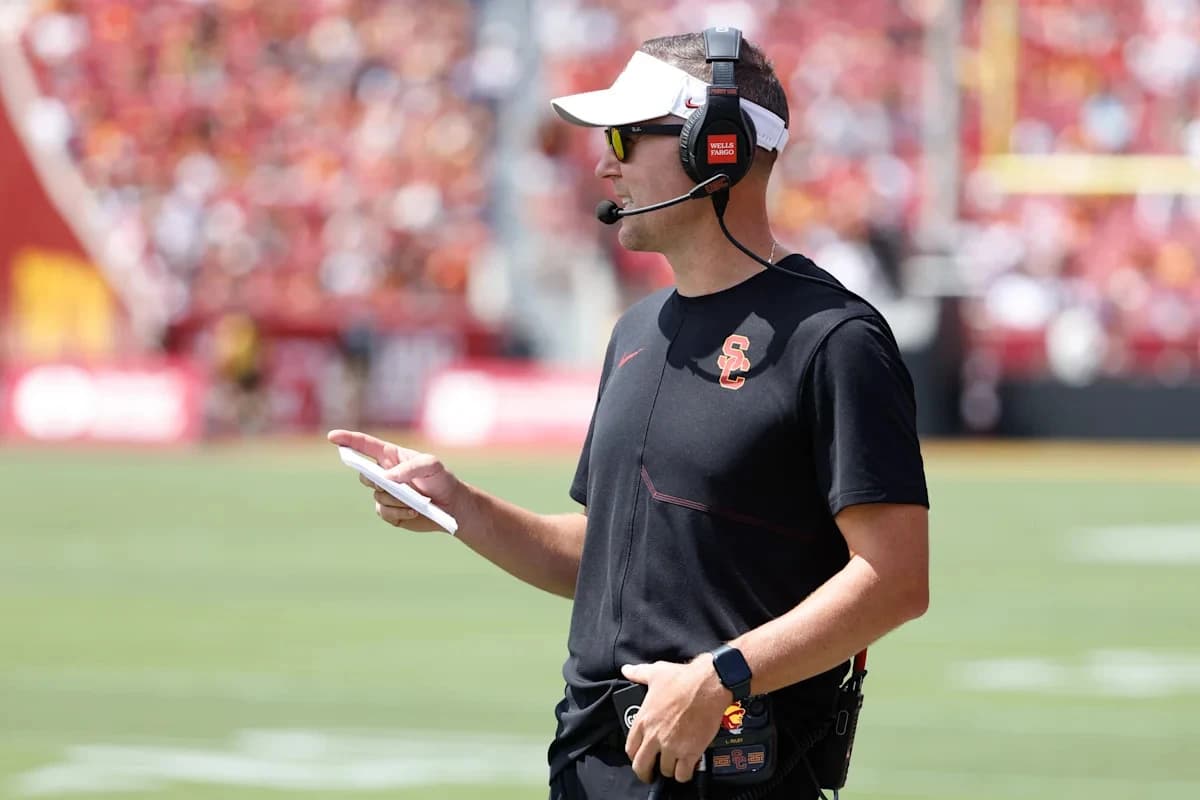 Lincoln Riley: 'I don't buy into the false narrative' surrounding the empty seats at USC's Week 0 wi