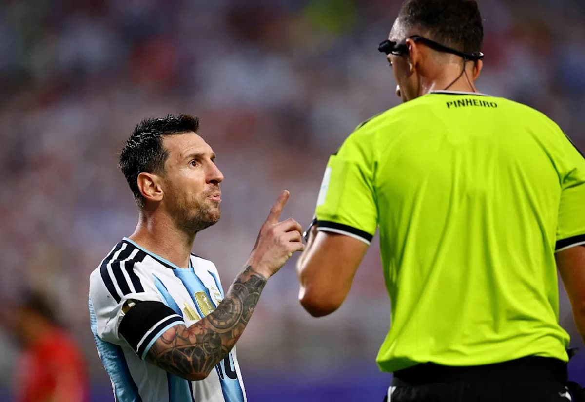 Lionel Messi Confronts Referee Over 'Disrespect' During World Cup Match vs. Switzerland