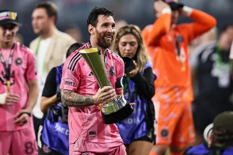 Lionel Messi in heated exchange with MLS commissioner after winning Campeones Cup