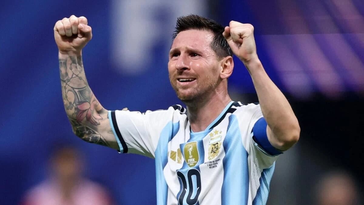 Lionel Messi retires from Argentina national team; 2026 College Football Playoff expert predictions