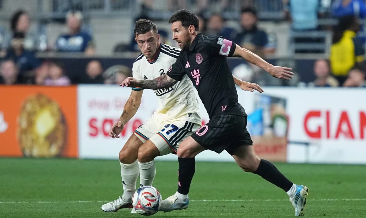 Lionel Messi scores and assists as Inter Miami draws Philadelphia Union 2-2