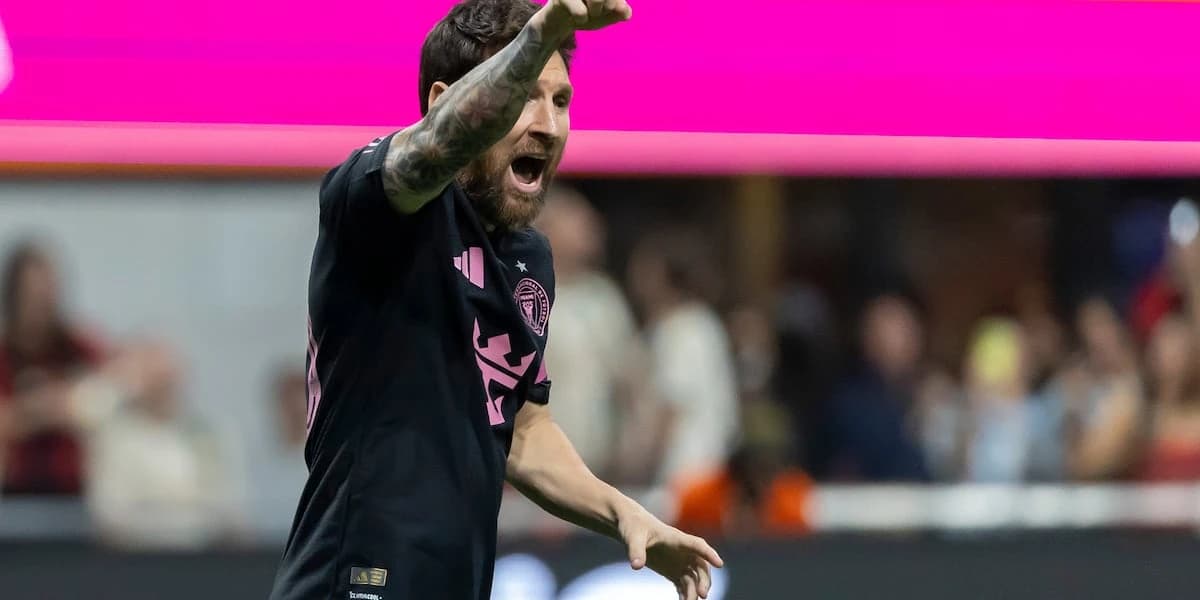 Lionel Messi scores twice, adds assist to propel Inter Miami to victory over Atlanta United