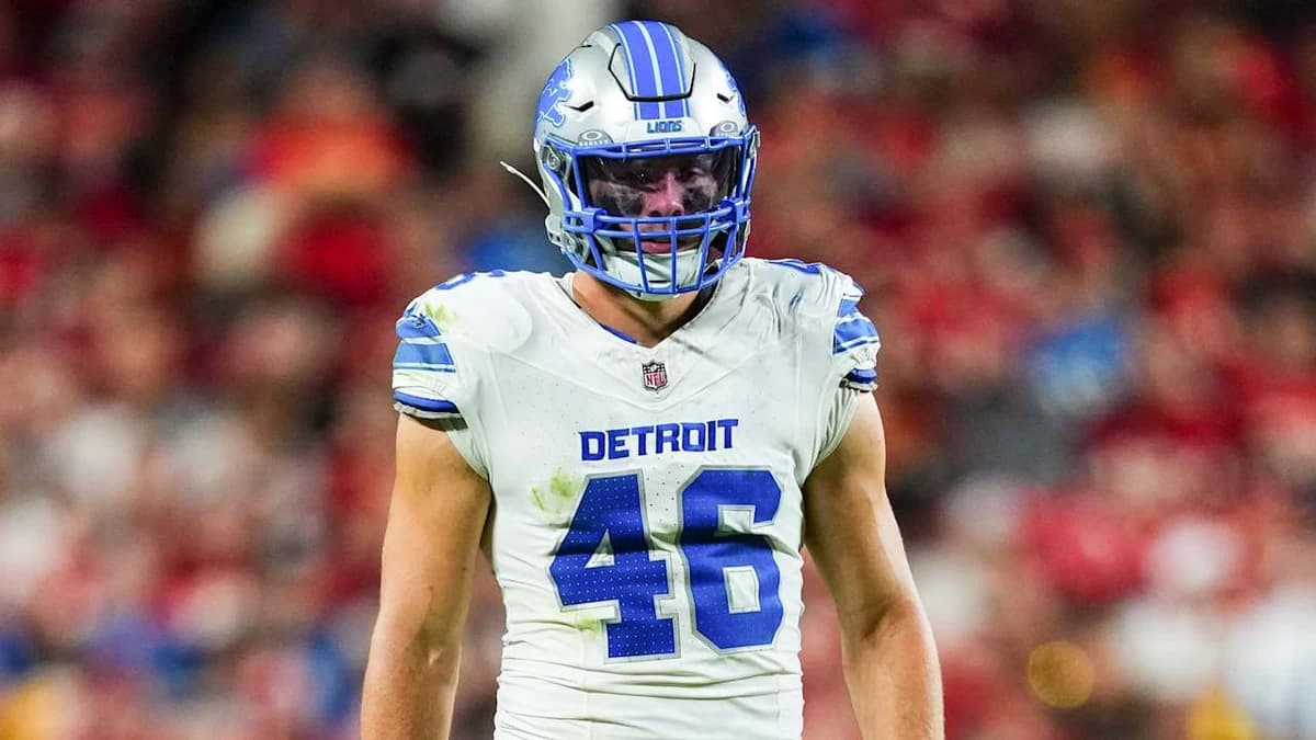 Lions sign LB Jack Campbell to contract extension through 2030