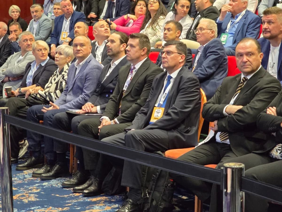 LIVE Azi se decide cine va fi președinte la FR Handbal! A început adunarea la Hotel Pullman