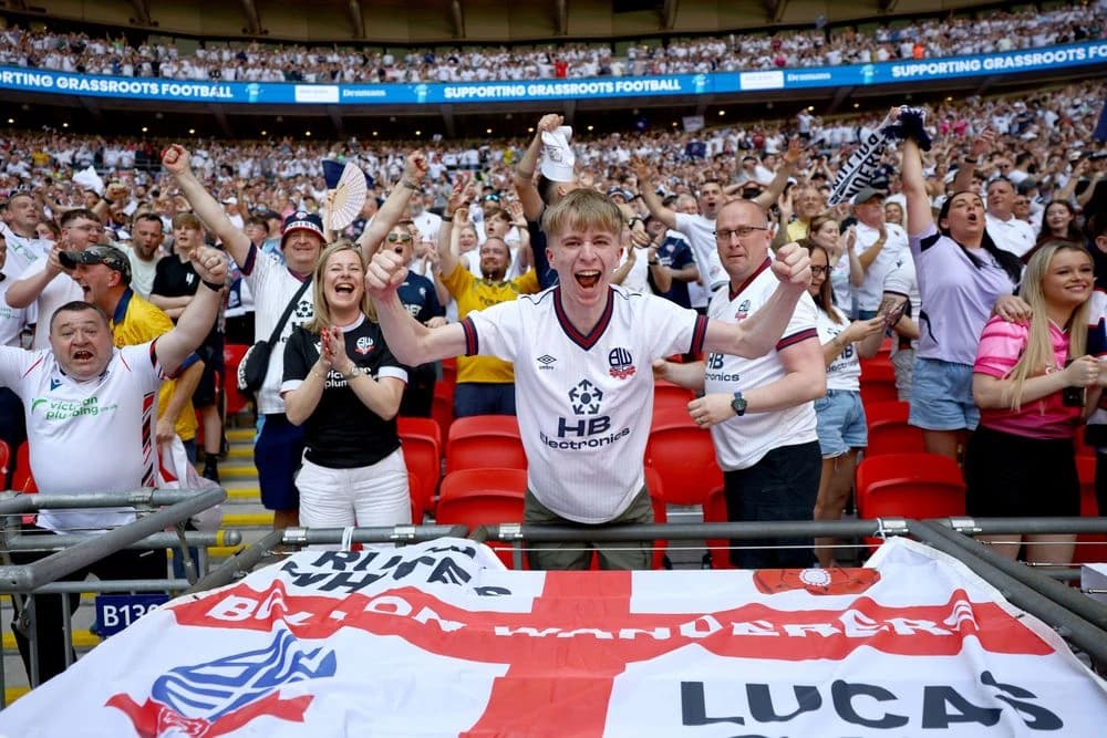 LIVE: Sky Bet League One Play-Off Final Bolton Wanderers 4-1 Stockport County