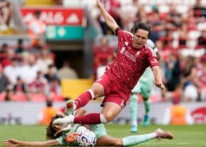 Liverpool, învinsă după ce a condus cu 2-0 în primul meci al lui Iraola pe „Anfield”
