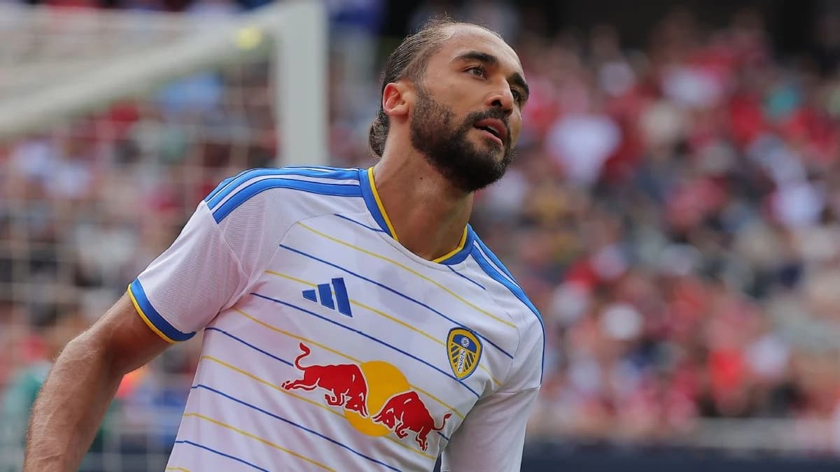 Liverpool stunned by four-goal Leeds comeback