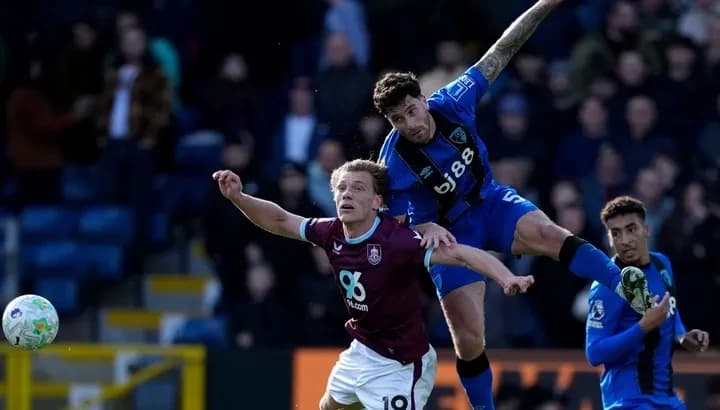 Liverpool transfer news: Reds could 'hijack' Tottenham's swoop for Premier League defender