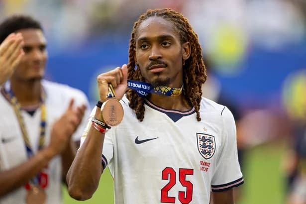 Liverpool's firm stance on Djed Spence transfer as Reds battle defensive injury crisis