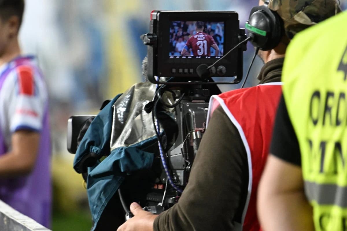 Lovitura istorică de 109.000.000 de euro are efect asupra drepturilor TV: meciurile din Superliga s-