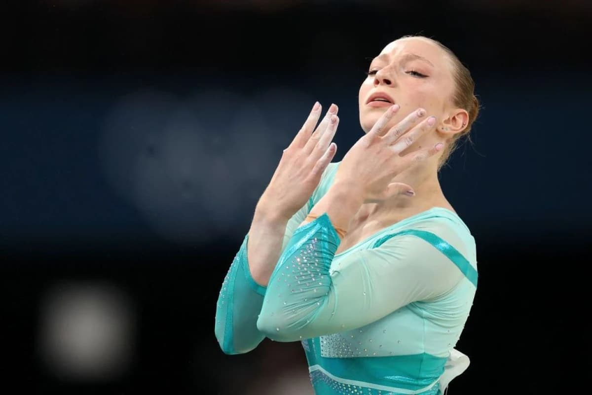 Lovitură pentru Ana Bărbosu! Gimnasta României, suspendată preventiv