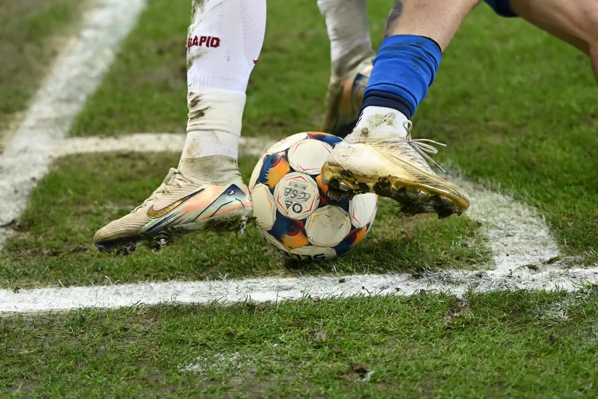 LPF a anunțat programul etapelor 13 și 14 din Superliga: FCSB - Rapid se joacă într-o zi de luni!
