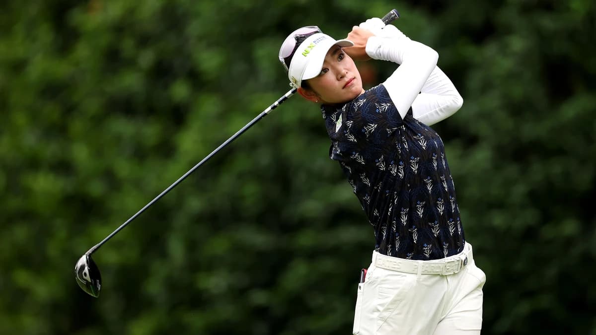 LPGA Rookie Erika Hara Closes with Three Straight Birdies to Vault into Contention in Portland