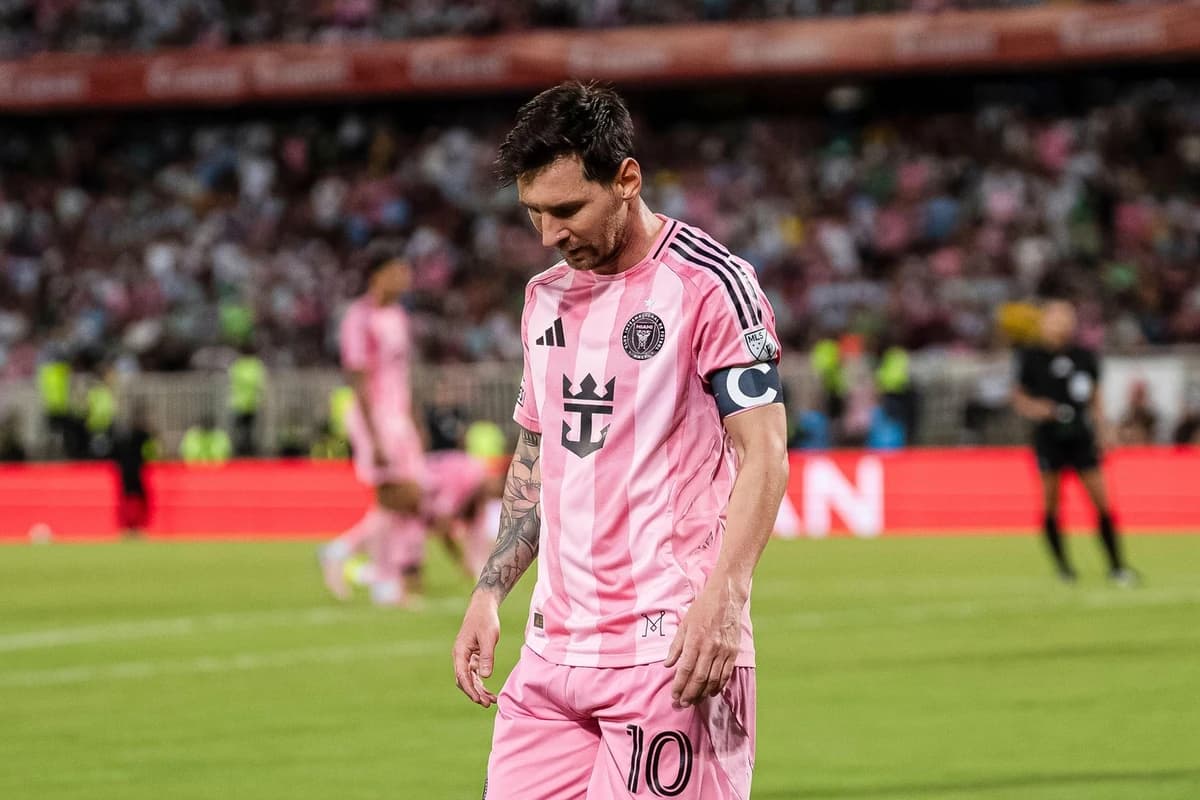 Lui Messi nu i-a venit să creadă. A pierdut un meci nebun după ce a condus cu 3-0 și a luat gol în m