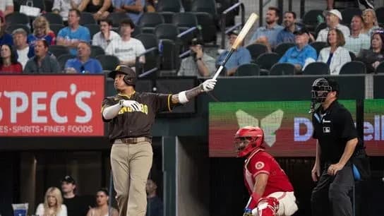 Machado propels the Padres in extras with five RBI performance