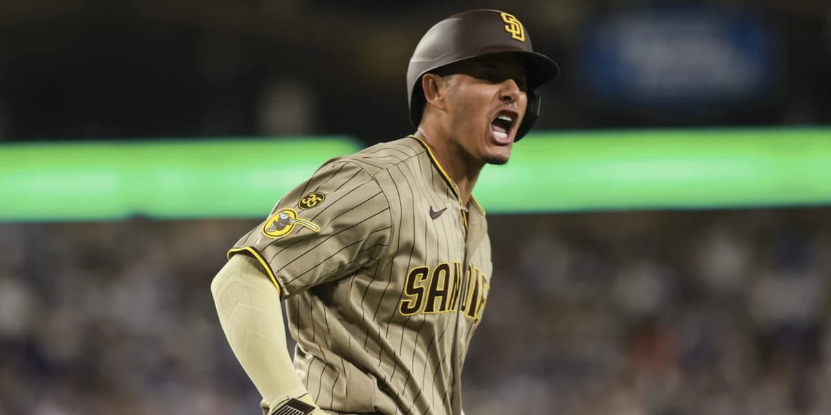 Machado's HR sets tone as Padres move one step closer to postseason berth
