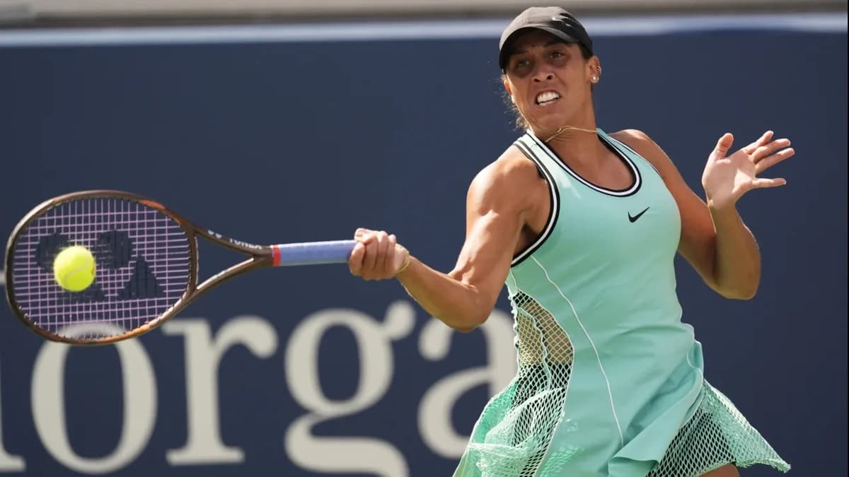 Madison Keys suffers epic collapse in third set against Zheng Qinwen to bow out of US Open