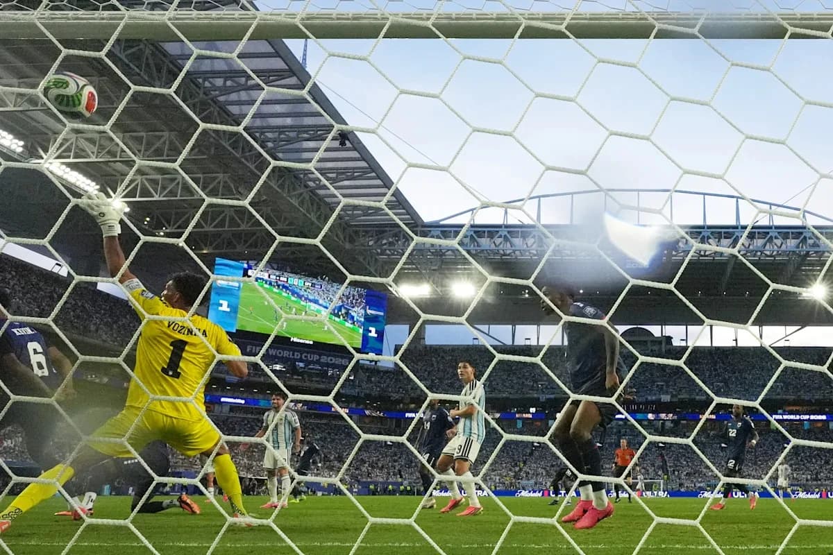 Magical World Cup ride of Vozinha and Cape Verde ends after pushing Messi and Argentina to the brink