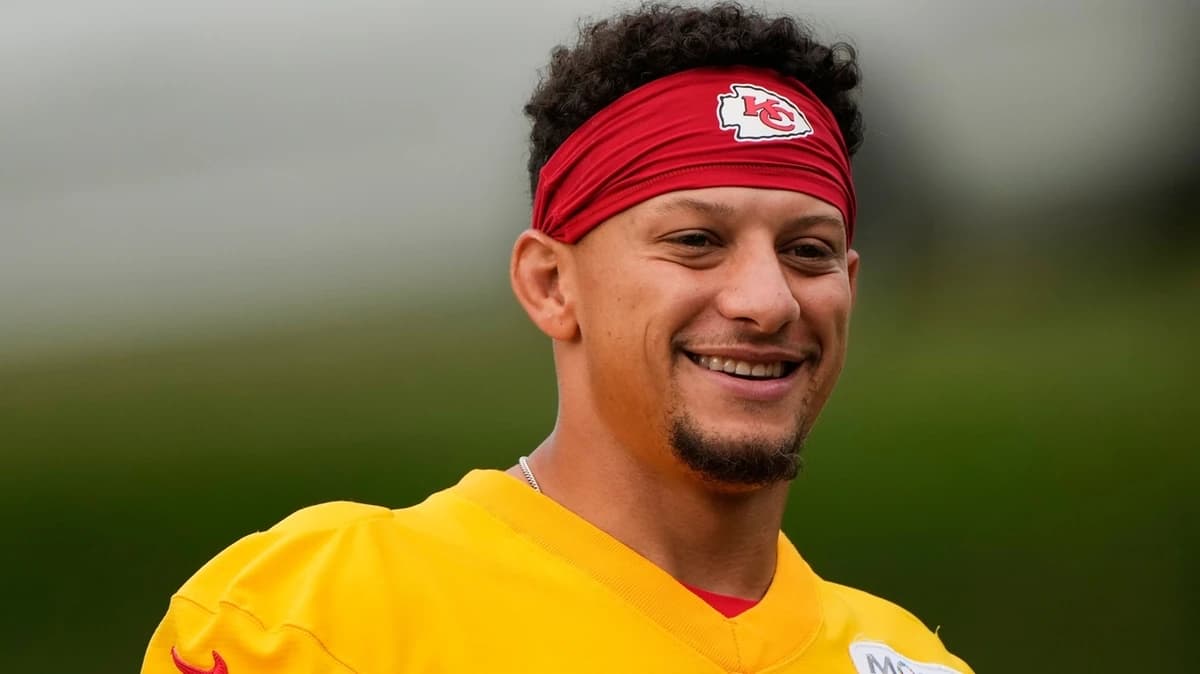 Mahomes, Parsons and trio of 49ers highlight the NFL stars returning from injuries this season