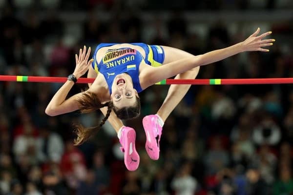 Mahuchikh soars to Ultimate high jump title back in Budapest