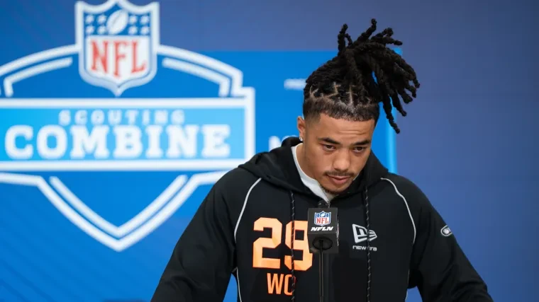 Makai Lemon signs 4-year fully guaranteed Eagles contract