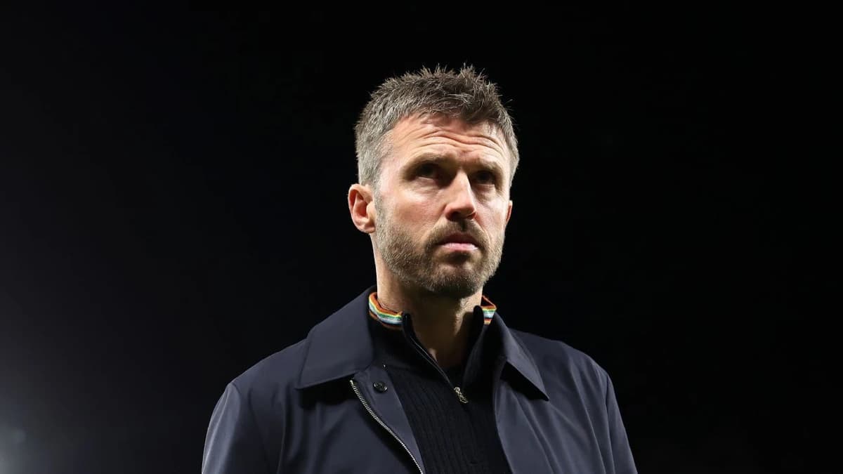 Man United vs. Brighton LIVE: Visitors come back from 0-2 down, knock Carrick's men out of Carabao C
