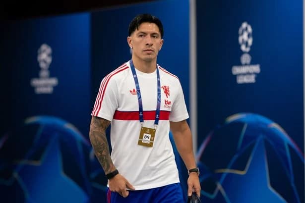 Man Utd news: Lisandro Martinez confronted by team-mate as fine issued for manager outburst
